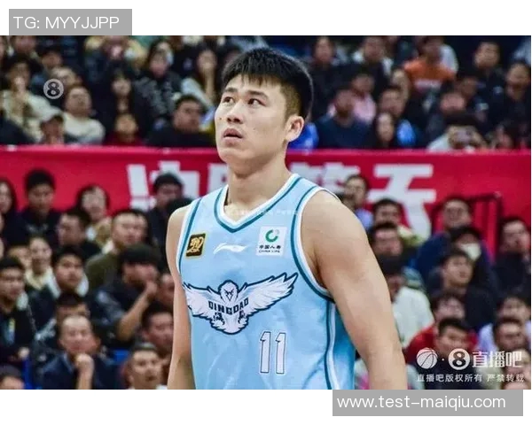 贾诚的成长之路：从青涩少年到职场精英的蜕变与奋斗